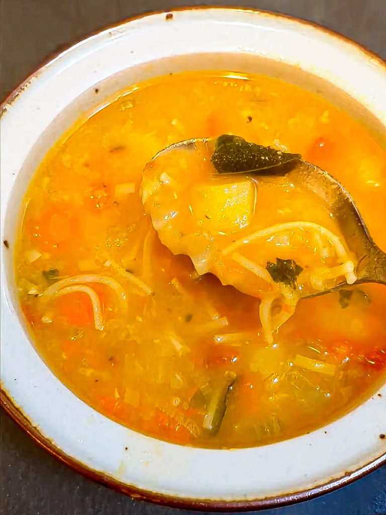 Sri Lankan vegetable soup
