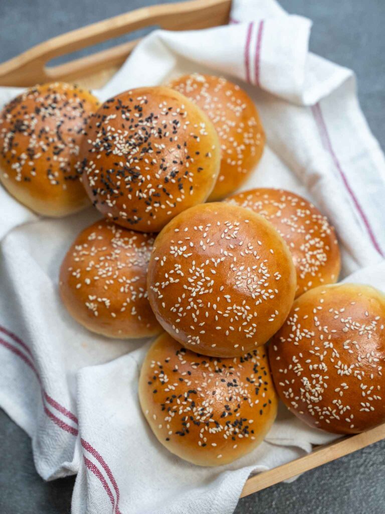 Homamade Hamburger Burger Buns recipe