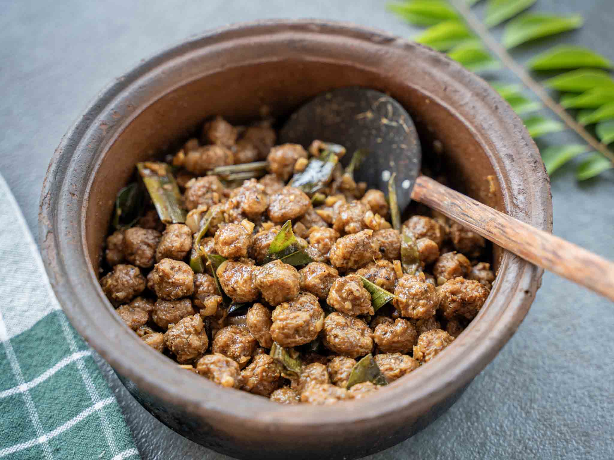 Sri Lankan soy soya meat curry